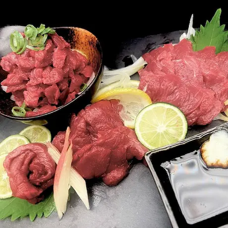 黒毛和牛・馬刺し専門店 ミートプロ鈴木の御殿場高原 馬刺し3種セット商品画像